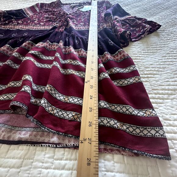 NWT Knox Rose 3/4 Sleeve V-Neck Top Boho Flowy Relaxed Boxy Size Medium - Picture 7 of 8